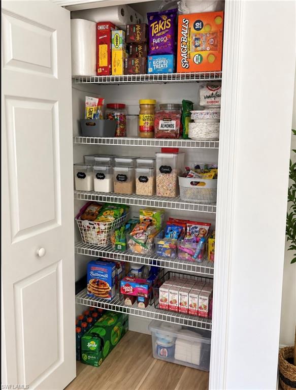 733 Arundel Cir Property Photo 19