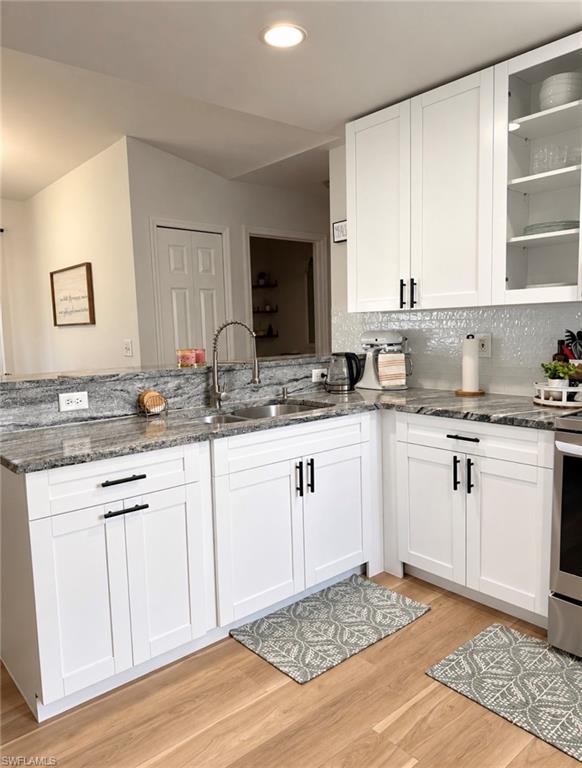 733 Arundel Cir Property Photo 22