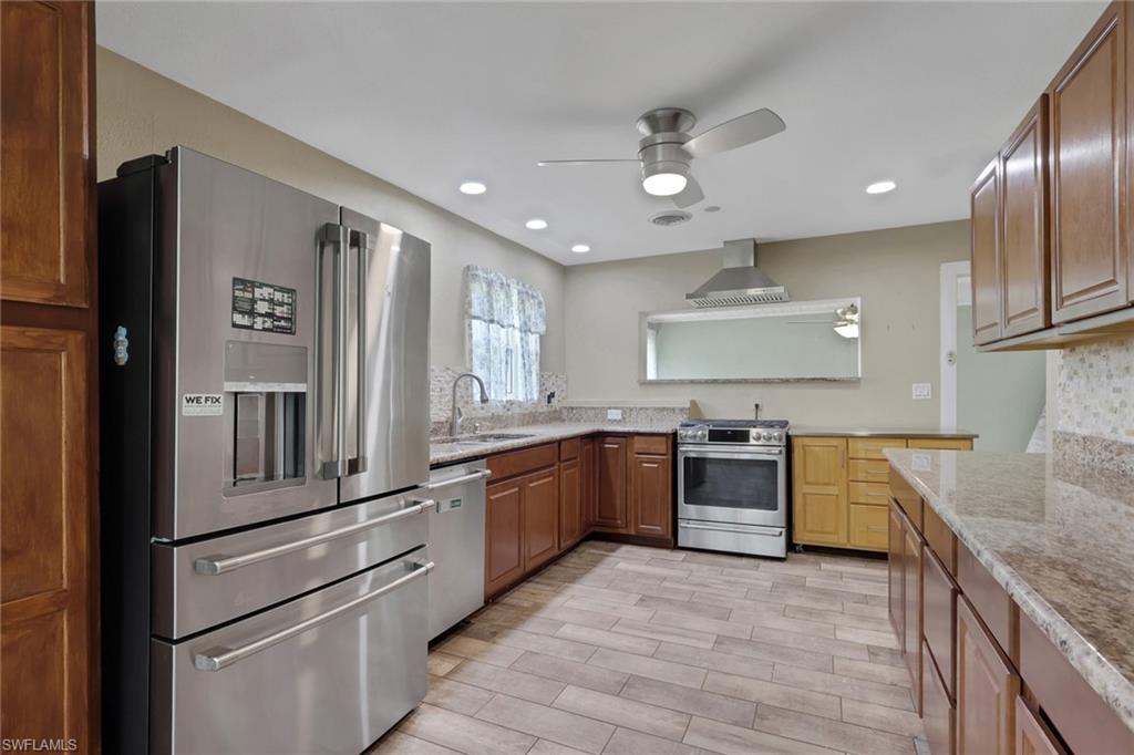 1857 Sunset Pl Property Photo 10