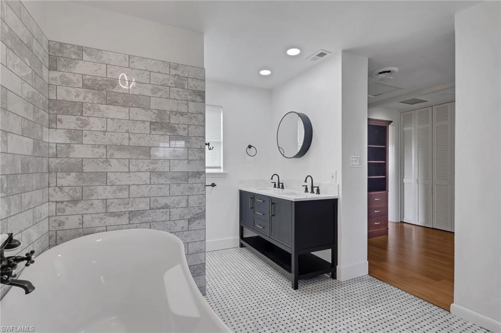 1857 Sunset Pl Property Photo 23