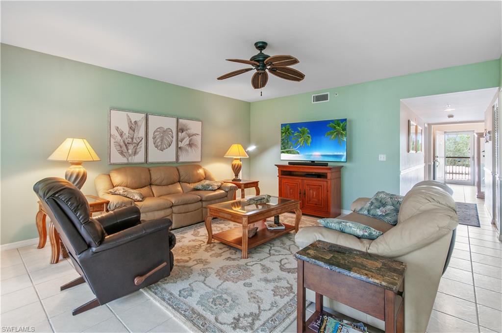 4040 Durango Ct 207 Property Photo 8