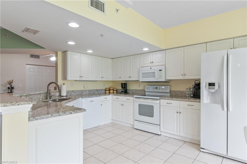4040 Durango Ct 207 Property Photo 12