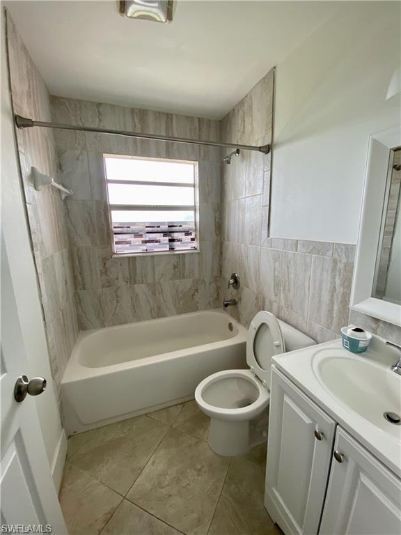 4819 Marine Dr 1 Property Photo 10