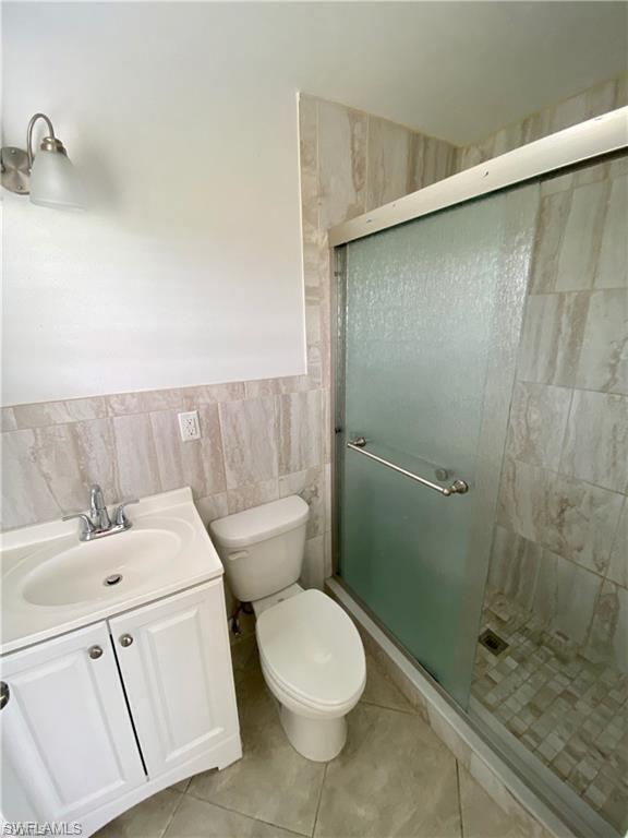 4819 Marine Dr 1 Property Photo 12