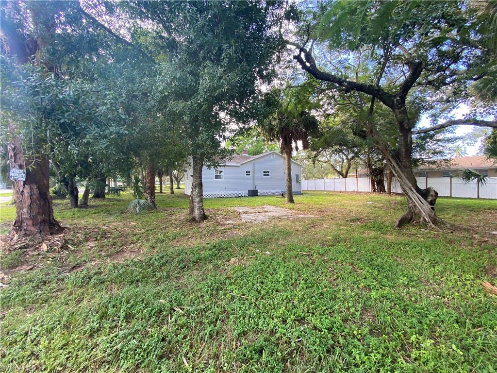 2371 Lafayette St Property Photo 6