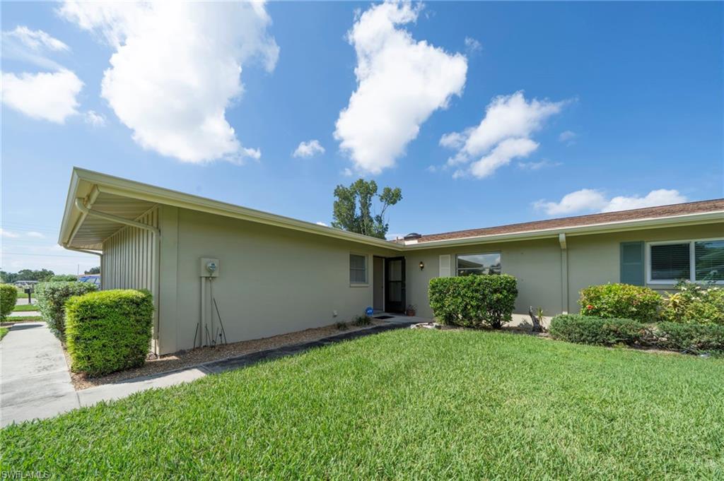 5586 Pendlewood Ln Property Photo 4