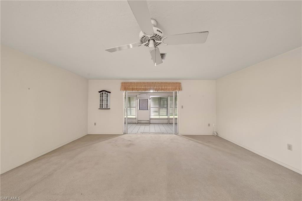 5586 Pendlewood Ln Property Photo 10