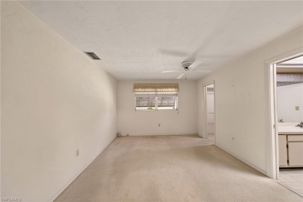 5586 Pendlewood Ln Property Photo 14