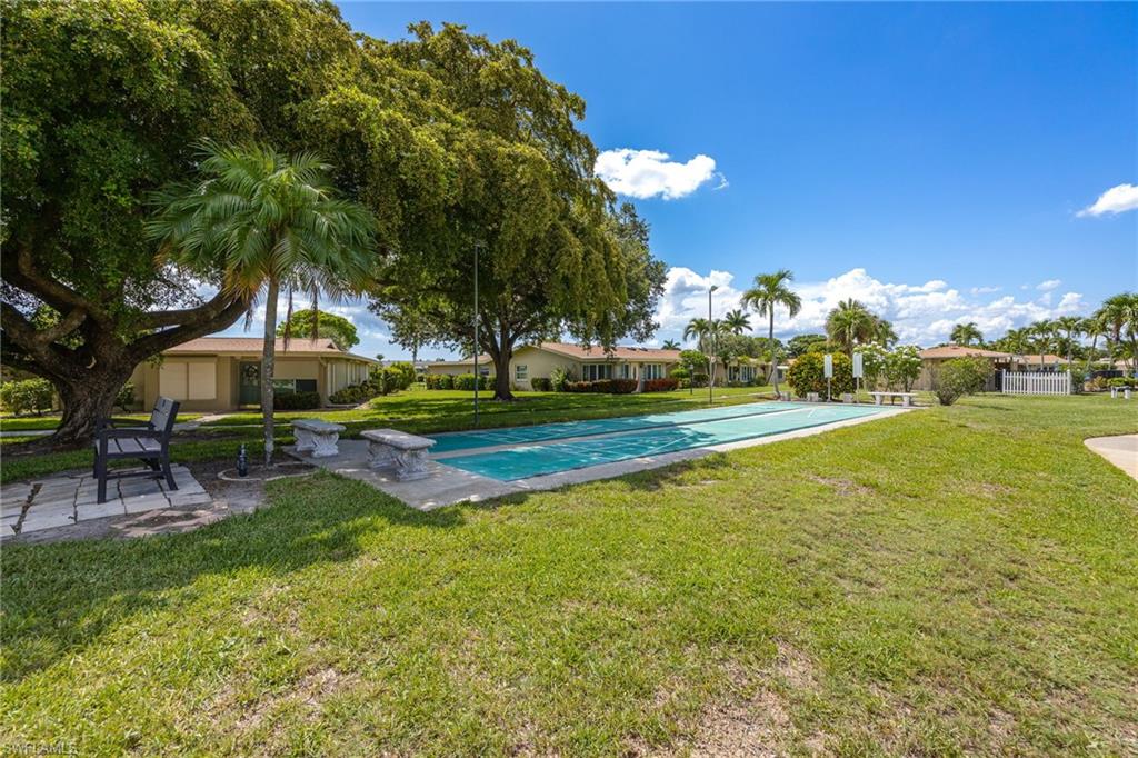 5586 Pendlewood Ln Property Photo 23