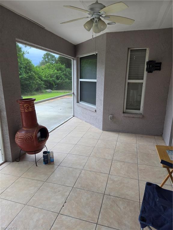 1025 Iris St E Property Photo 18