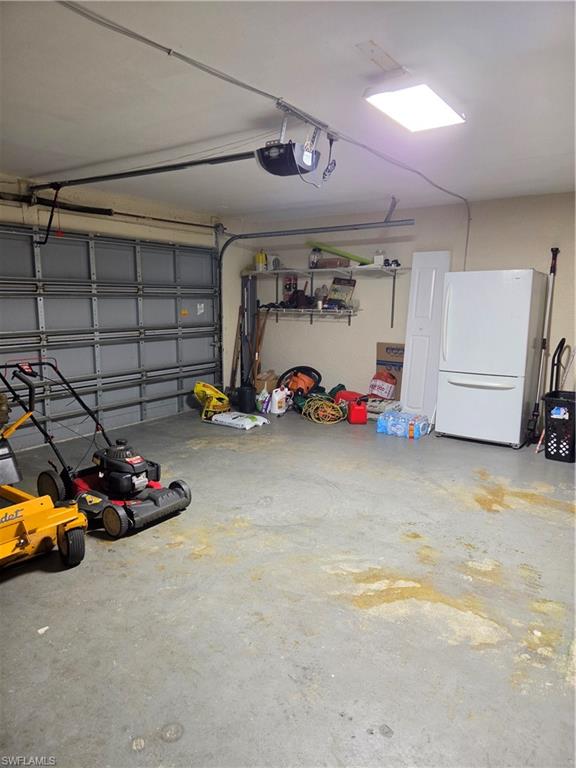 1025 Iris St E Property Photo 41