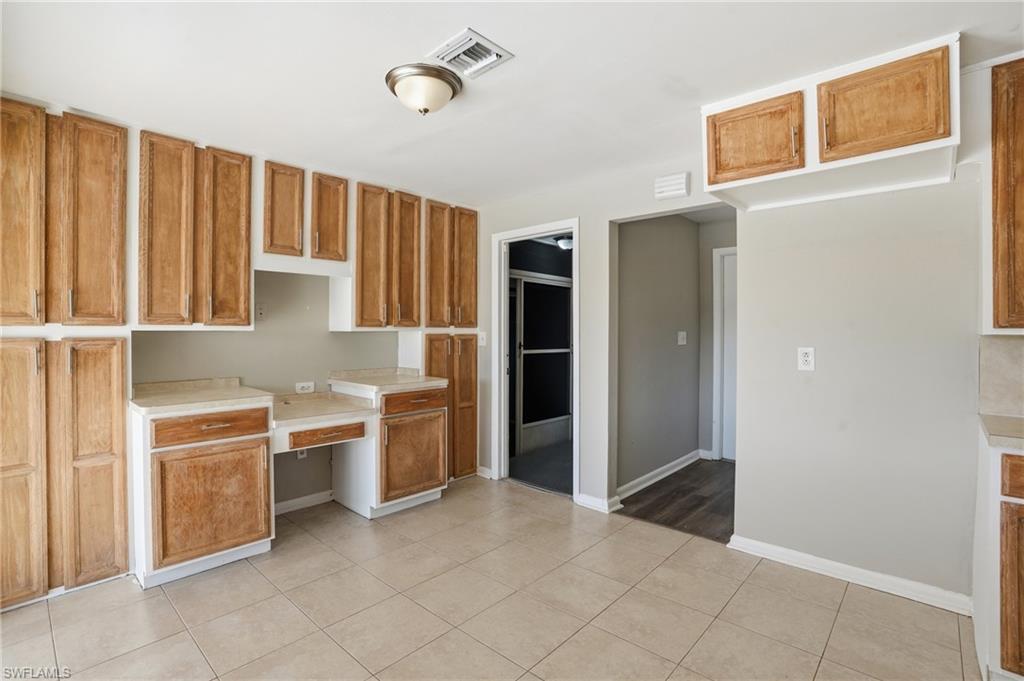 312 Hollywood St Property Photo 23