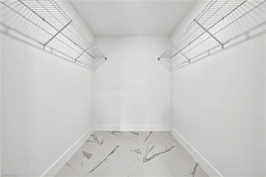 707 Sawyer St Property Photo 30