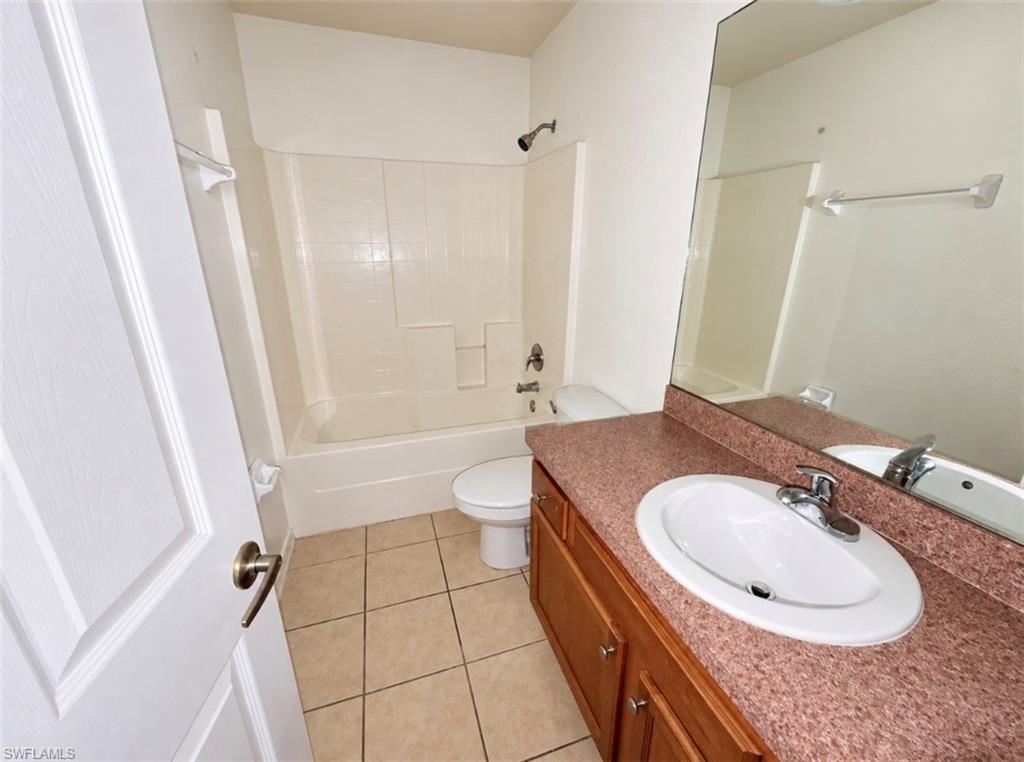 822 Diplomat Pkwy E Property Photo 11