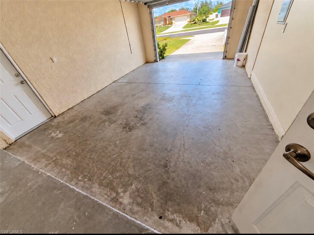 822 Diplomat Pkwy E Property Photo 12