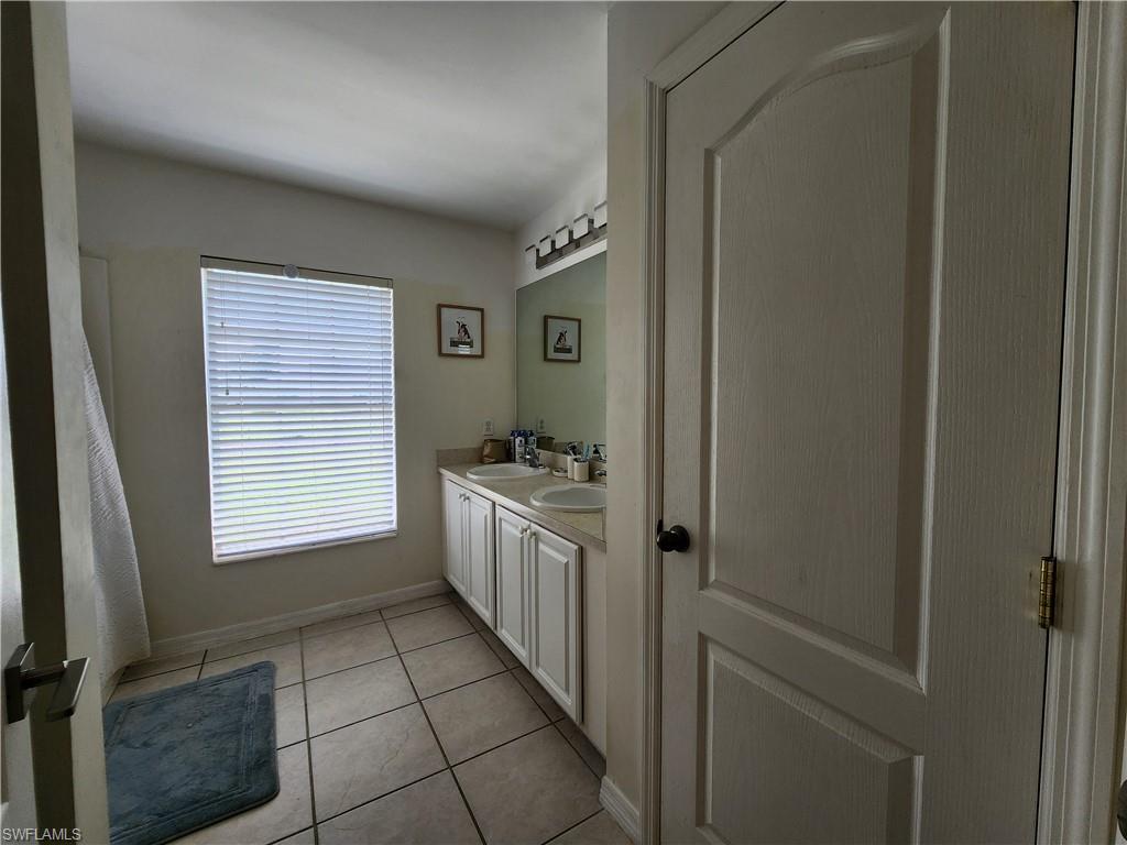 1727 Ne 34th St Property Photo 15