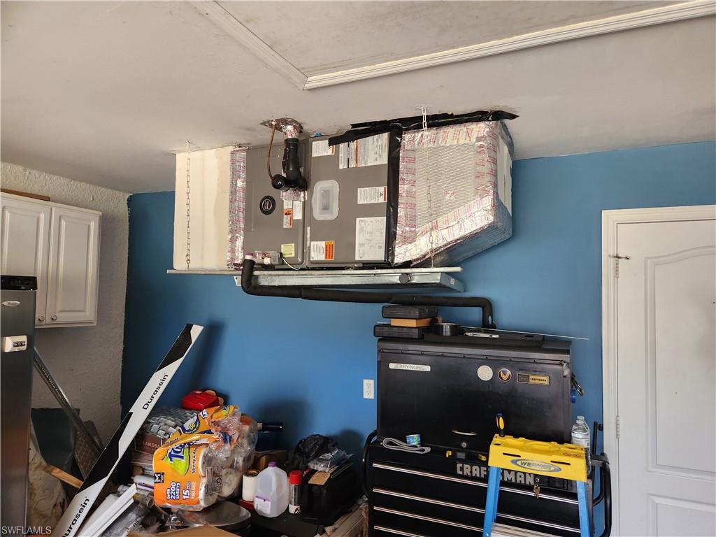 1727 Ne 34th St Property Photo 19