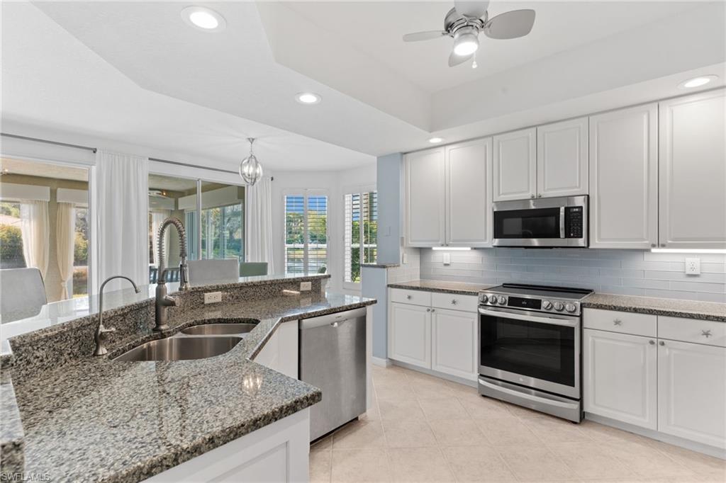 24371 Sandpiper Isle Way 302 Property Photo 7
