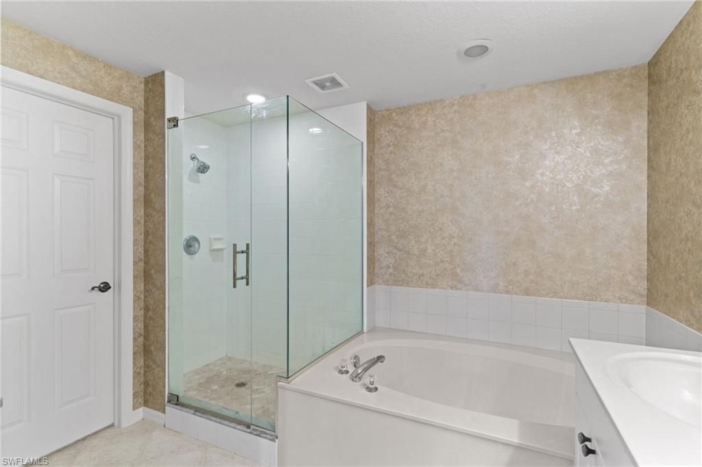 24371 Sandpiper Isle Way 302 Property Photo 26