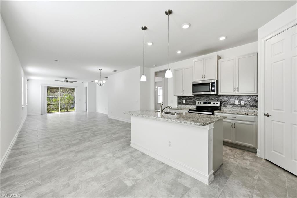 28347 Captiva Shell Loop Property Photo 7