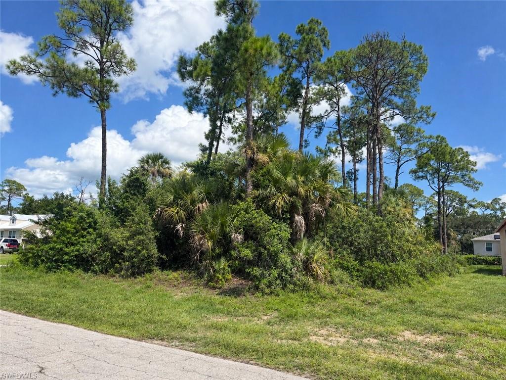 5018 N Rosebud Cir Property Photo 3