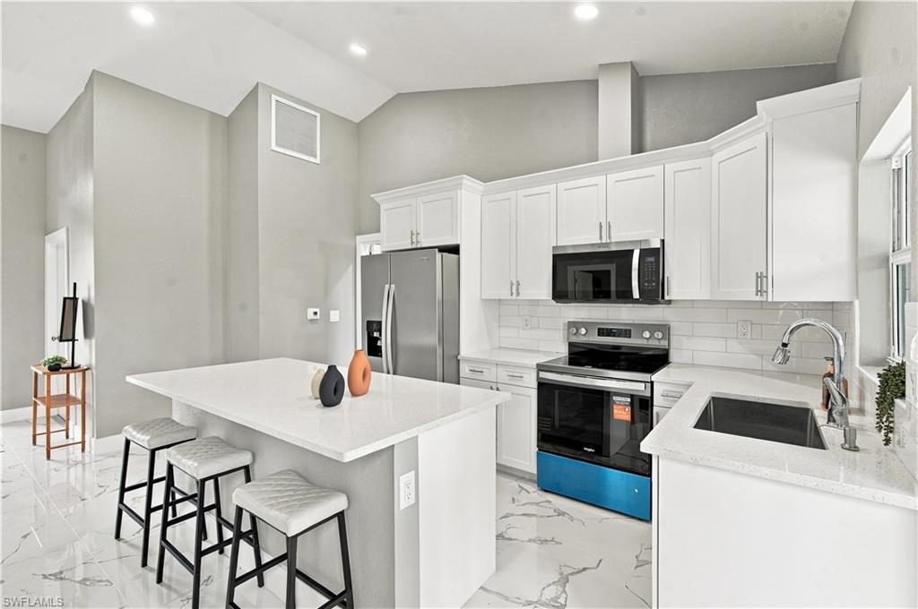 222 Corvet Ave S Property Photo 8