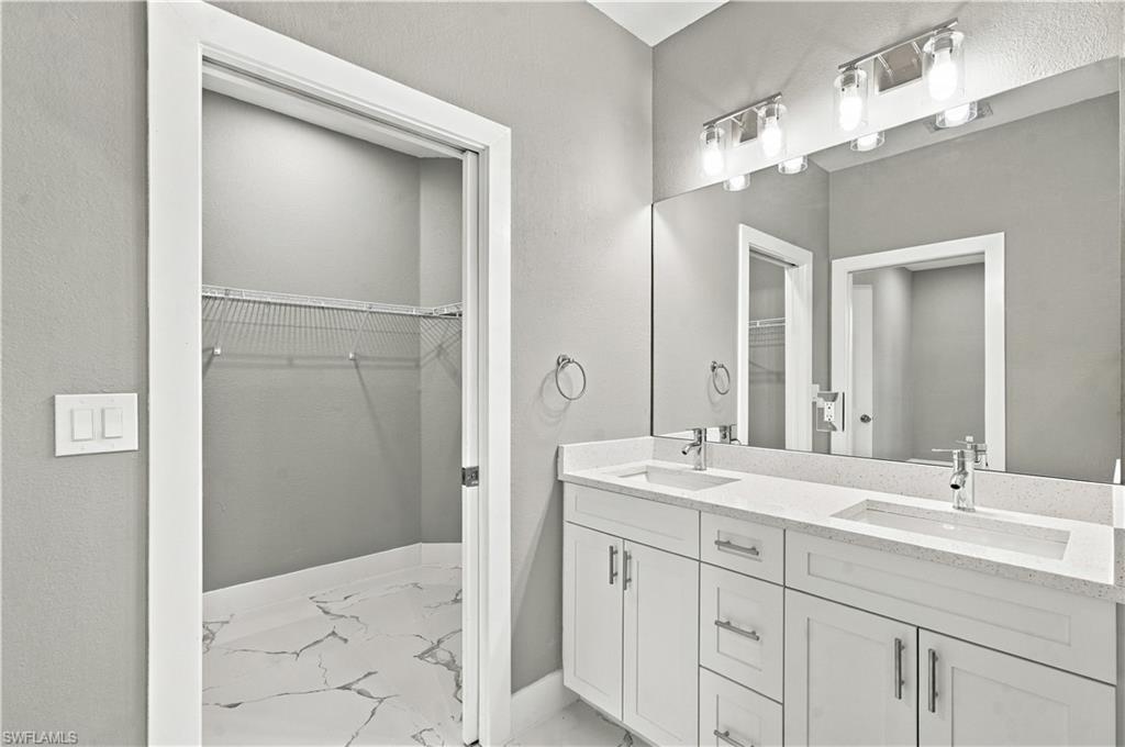 222 Corvet Ave S Property Photo 21