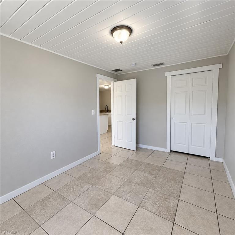 3236 Dora St Property Photo 7