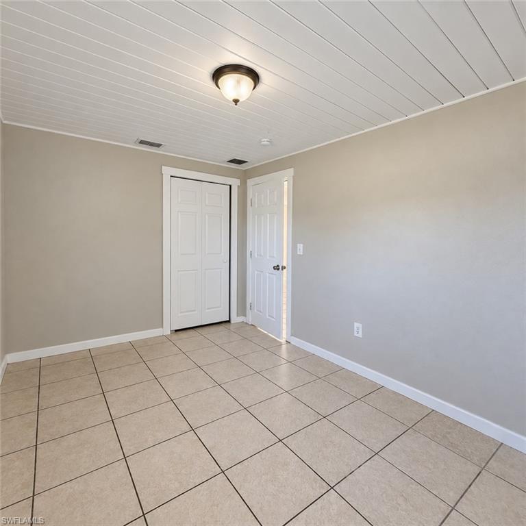 3236 Dora St Property Photo 10
