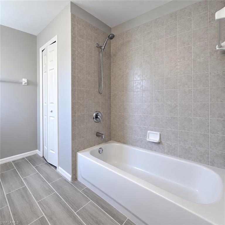 4914 Sw 27th Ave Property Photo 13