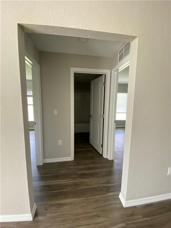 2821 Nw 6th Pl Property Photo 9