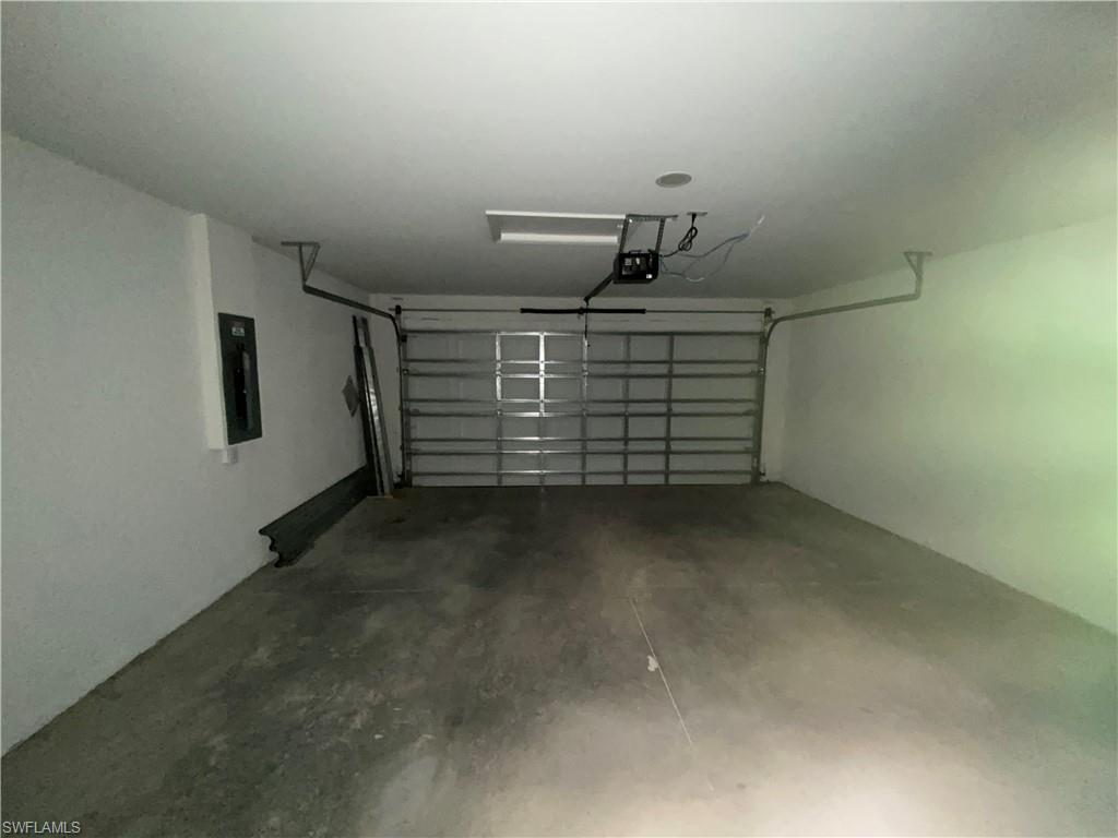 2821 Nw 6th Pl Property Photo 23