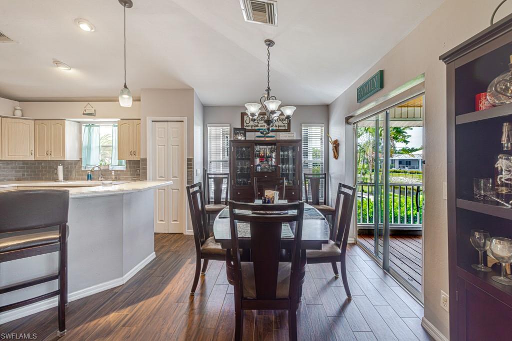 18110 Parkridge Ct Property Photo 9