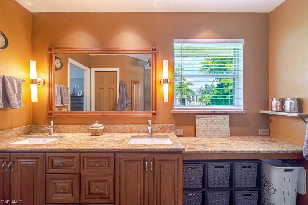 18110 Parkridge Ct Property Photo 23