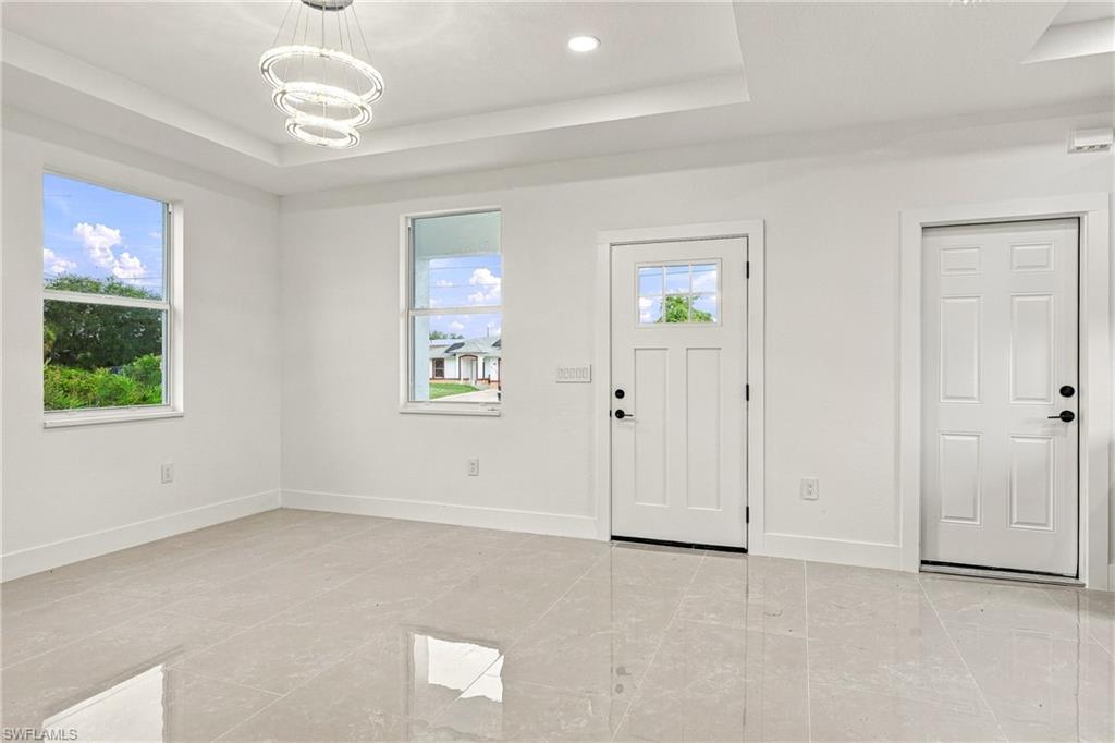 3011 54th St W Property Photo 15