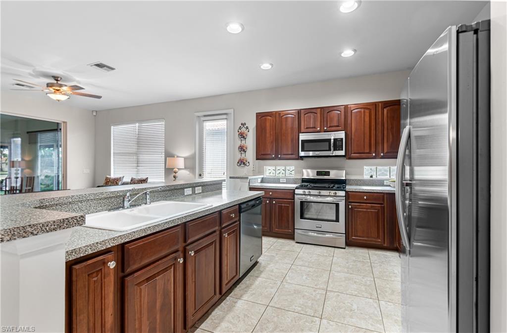 10663 Avila Cir Property Photo 11