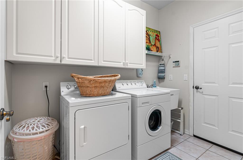 10663 Avila Cir Property Photo 28