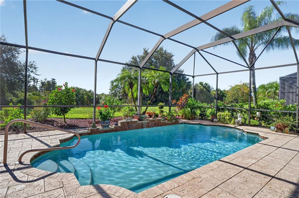 12148 Country Day Cir Property Photo 17