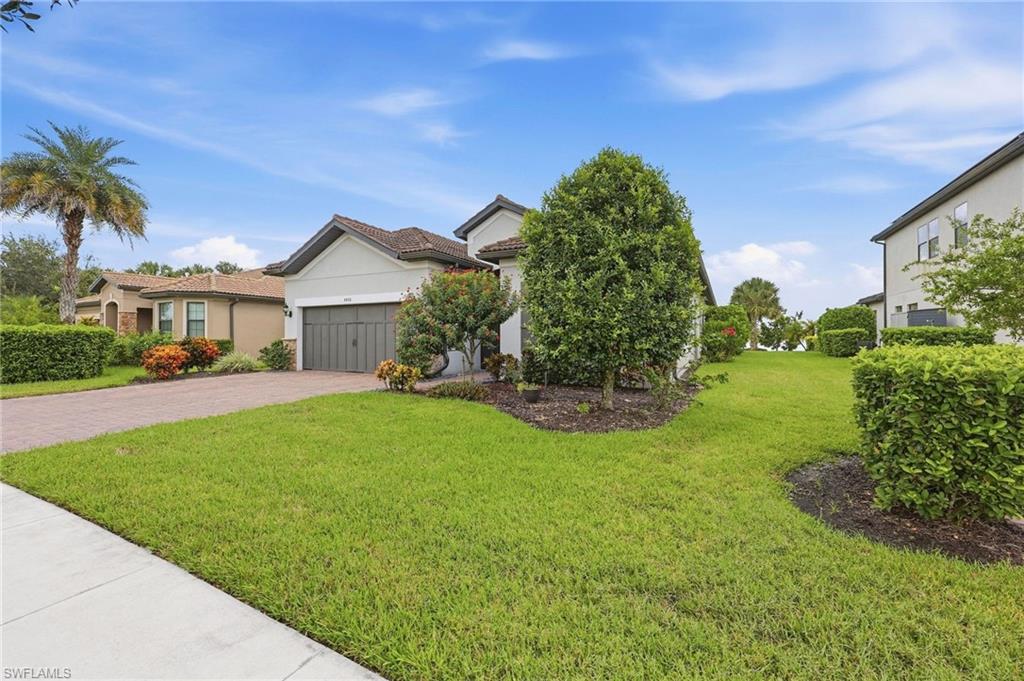 4456 Magellan St Property Photo 4