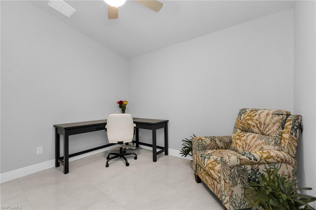 1056 Cazenovia St Property Photo 23
