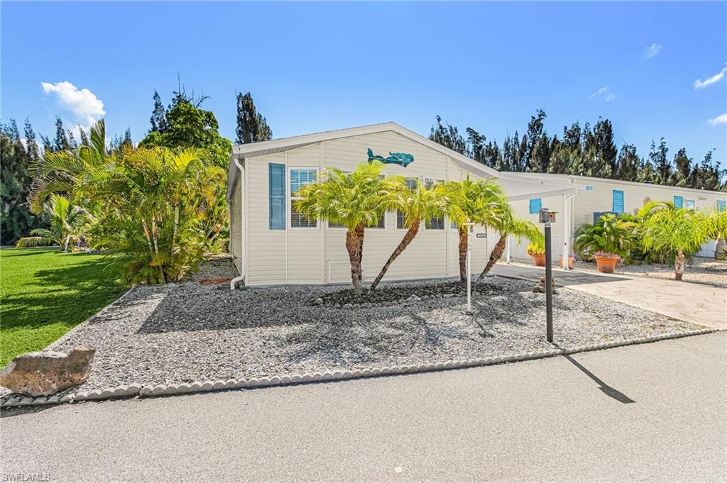7334 Drum Dr Property Photo 2