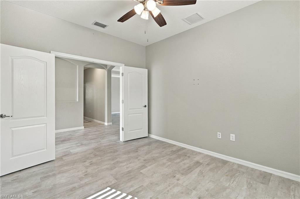 10081 Avalon Lake Cir Property Photo 10