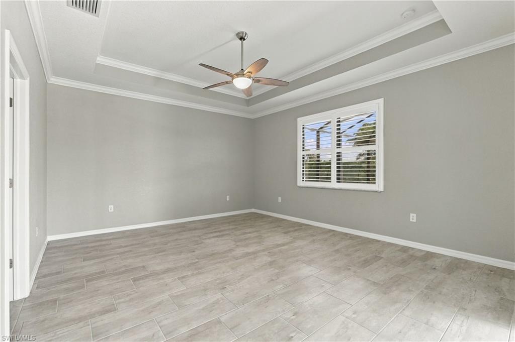 10081 Avalon Lake Cir Property Photo 11