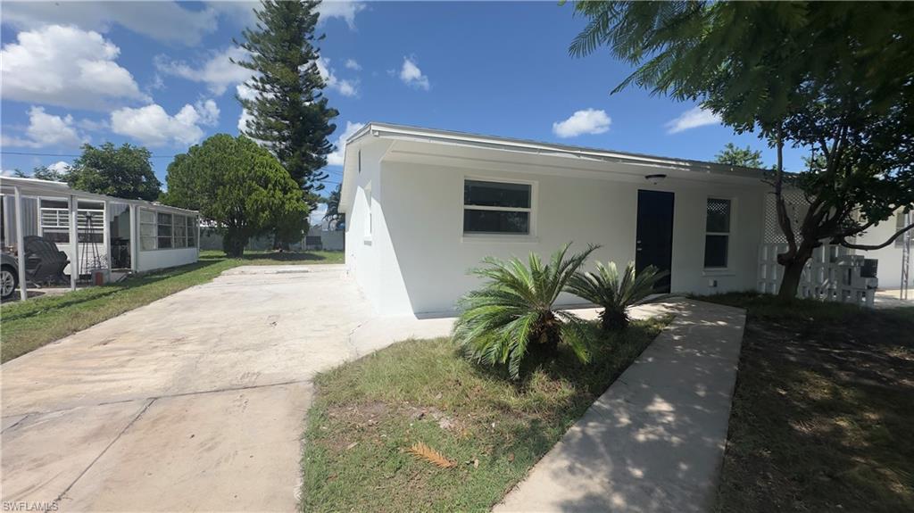 1119 Vineyard Pl Property Photo 2
