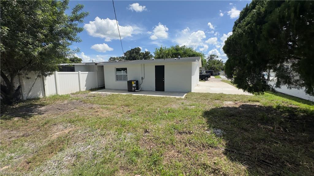 1119 Vineyard Pl Property Photo 12