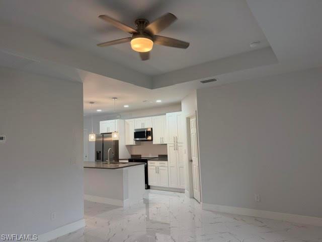 746 Eisenhower Blvd Property Photo 4