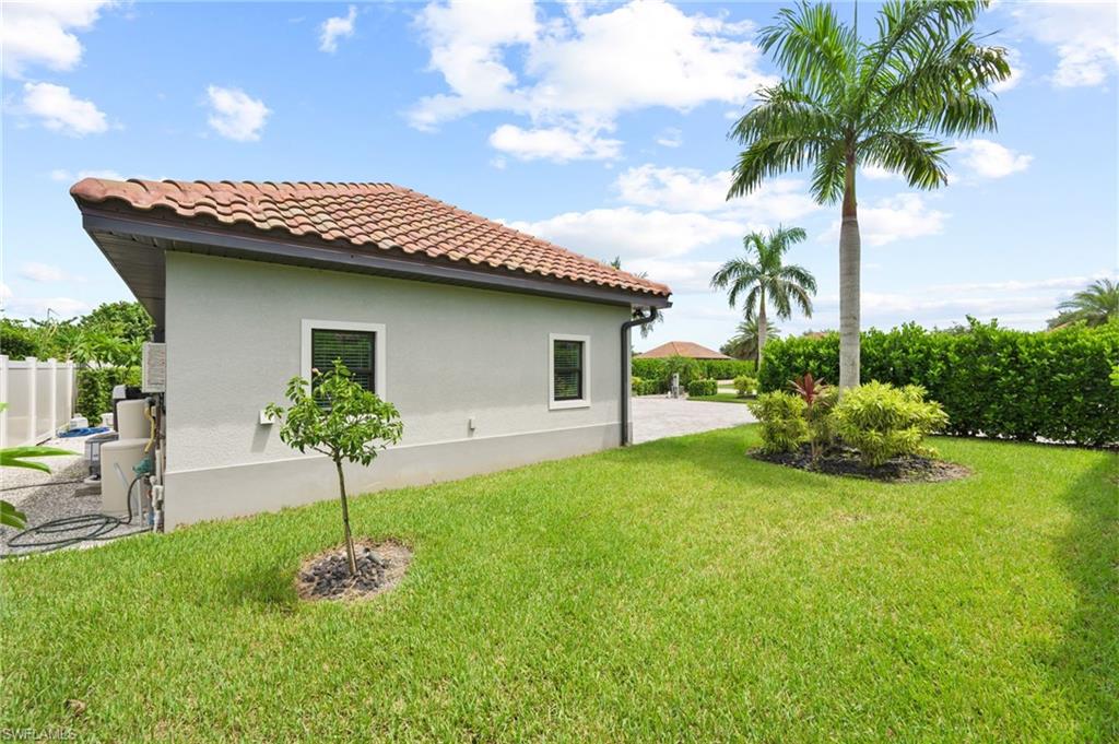 13364 Golden Palms Cir Property Photo 25