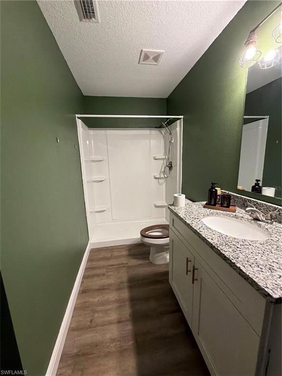 9342/9344 N Peachtree Way Property Photo 24