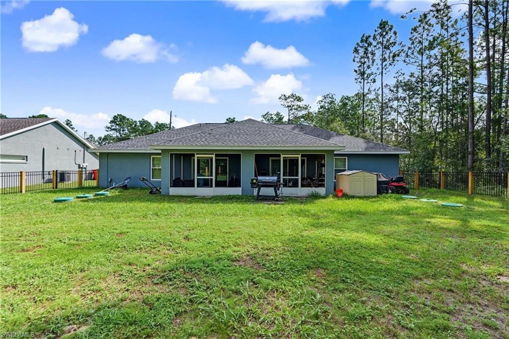 9342/9344 N Peachtree Way Property Photo 27