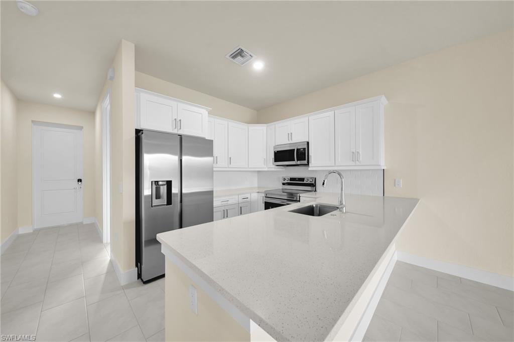 2102 Andalusia Blvd Property Photo 9